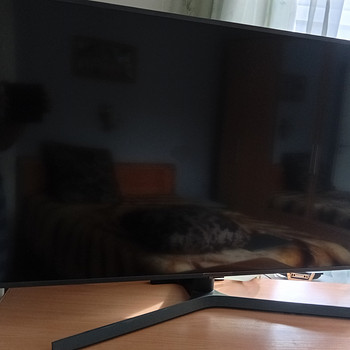 Продаю телевизор SAMSUNG 50". SmartTV