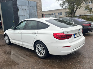 BMW 320 (8 фото из 10)