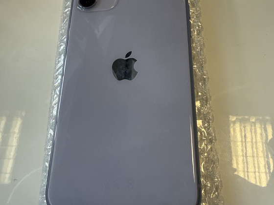 iPhone 11 128GB