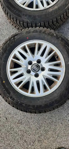 Talverehvid naastudega koos velgedega – 205/65 R15 (2 foto / 3)