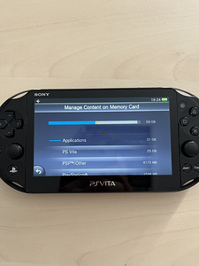 Sony Playstation Vita 2000 Slim + SD2Vita 64GB (7 фото из 7)