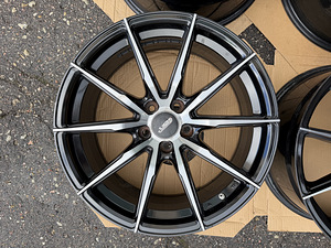 19" ABS veljed 5x112 + andurid (7 foto / 8)