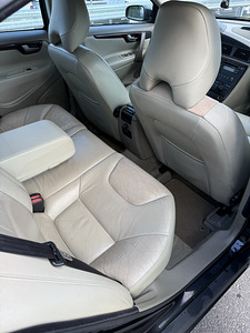 Volvo S60 2.4D Facelift Euro 3 (9 foto / 11)