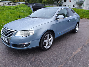 VW Passat, Highline -2.0(147kw)2009. (1 foto / 12)
