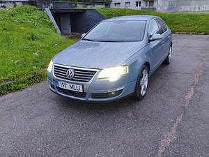 VW Passat, Highline -2.0(147kw)2009. (12 foto / 12)