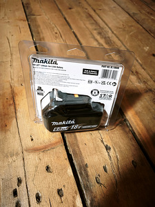 Продаётся новый аккумулятор 6.0Ah, 18V для аккумуляторных ин (2 фото из 5)