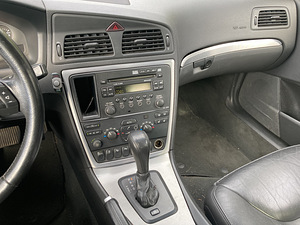 Volvo S60 Summum D5 (10 фото из 15)