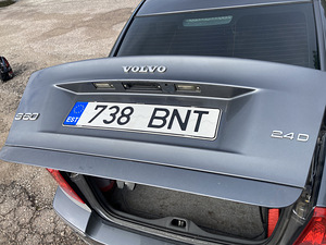 Volvo S60 Summum D5 (7 фото из 15)