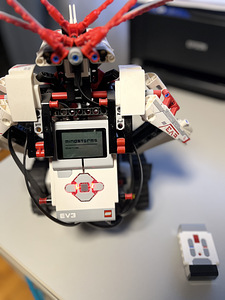 LEGO Mindstorms EV3 (31313) (7 фото из 8)
