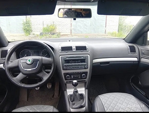 Scoda Octavia (3 фото из 3)