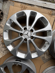 17" оригинальные диски Mercedes-Benz 5x112 + датчики (5 фото из 9)