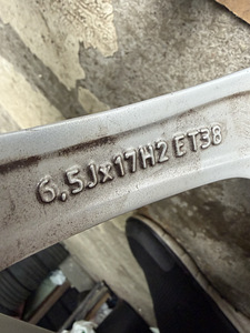 17" оригинальные диски Mercedes-Benz 5x112 + датчики (8 фото из 9)