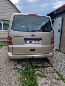Продам Volkwagen Transporter (2 фото из 5)