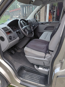 Продам Volkwagen Transporter (4 фото из 5)