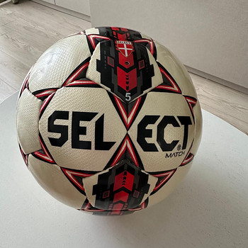 Jalgpall SELECT match 5