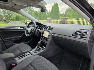 Volkswagen Golf JOIN Edition 1.6 TDI 85 кВт (13 фото из 15)