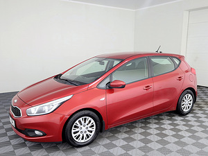 Kia Ceed Comfort 1.6 CRDi 94kW (2 фото из 7)