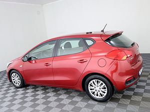 Kia Ceed Comfort 1.6 CRDi 94kW (4 фото из 7)