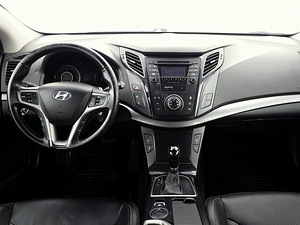 Hyundai i40 Luxury ATM 1.7 CRDi 100kW (5 фото из 7)
