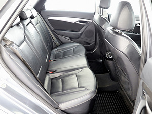 Hyundai i40 Luxury ATM 1.7 CRDi 100kW (7 фото из 7)