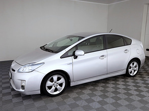 Toyota Prius Linea Sol Facelift 1.8 73kW (2 фото из 8)