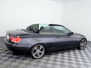 BMW 330 Cabrio ATM 3.0 D 170kW (3 фото из 9)