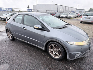 Honda Civic Elegance 1.3 61kW (1 фото из 7)