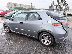 Honda Civic Elegance 1.3 61kW (4 фото из 7)
