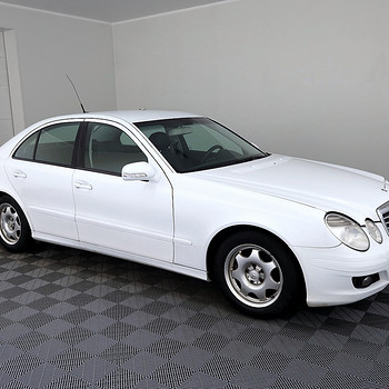 Mercedes-Benz E 200 Elegance Facelift ATM 1.8 120kW