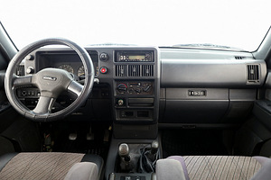 Opel Monterey Comfort LPG 3.2 130kW (5 foto / 9)