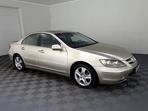Honda Legend Luxury 4x4 ATM 3.5 217kW (1 foto / 8)