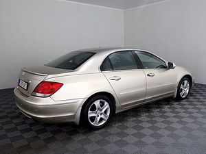 Honda Legend Luxury 4x4 ATM 3.5 217kW (3 foto / 8)