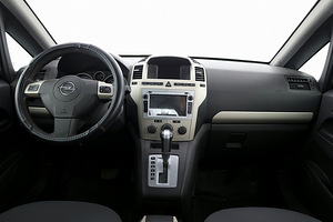 Opel Zafira Facelift ATM 1.9 CDTi 110kW (5 фото из 8)