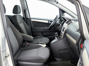 Opel Zafira Facelift ATM 1.9 CDTi 110kW (6 фото из 8)