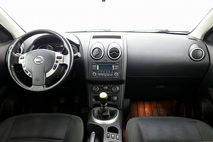 Nissan Qashqai Comfort Facelift 1.5 dCi 81kW (5 foto / 7)