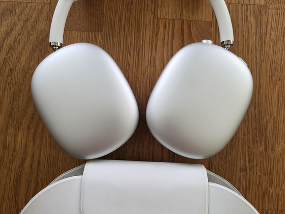 Airpods Max 1-го поколения Silver