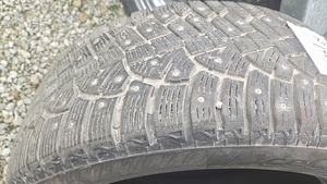 Talverehvid Continental IceContact 2 235/55 R18 (7 foto / 8)