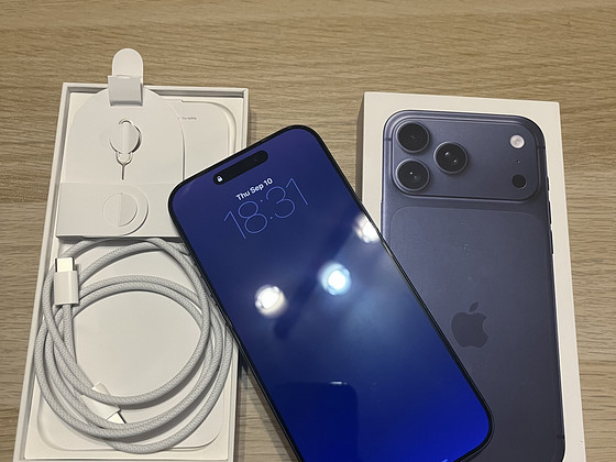 iPhone 17 pro max 512gb синий