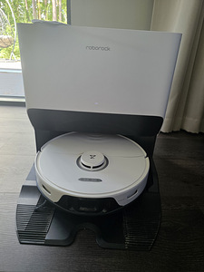 Мощный Roborock S8 Pro Ultra (с аксессуарами) (1 фото из 3)