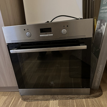 Электрический духовой шкаф Electrolux