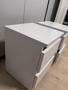 Kaks öökappi (4 foto / 8)