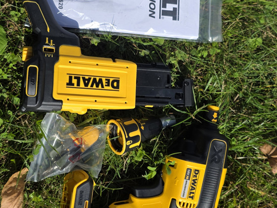 Аккумуляторный шуруповёрт DeWalt DCF620