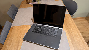 Dell XPS 15 (9530 / P31F) – 3.2K Puuteekraan, 16GB RAM, 512G (3 foto / 5)