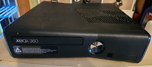 Xbox 360 slim + mängud (3 foto / 6)