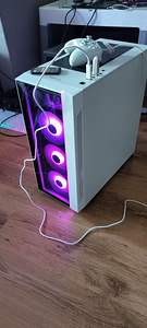 Gamer lauaarvuti (1 foto / 4)