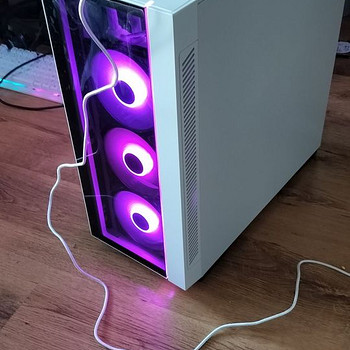 Gamer lauaarvuti