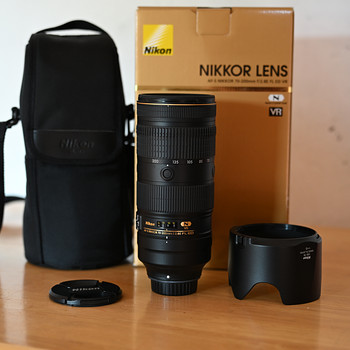 Nikon AF-S Nikkor 70-200mm f/2.8E FL ED VR
