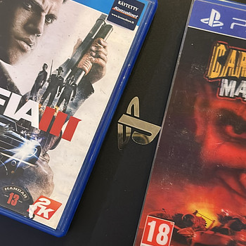 Playstation 4 pro 1tb