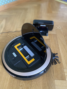 Робот-пылесос Miele Scout RX3 Home Vision HD — очень мало использовался (2 фото из 6)