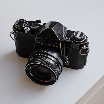 Редкий Pentax S1a + Pentacon 50 f/1.8